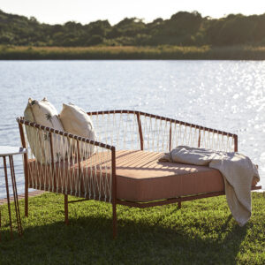 Zina Daybed